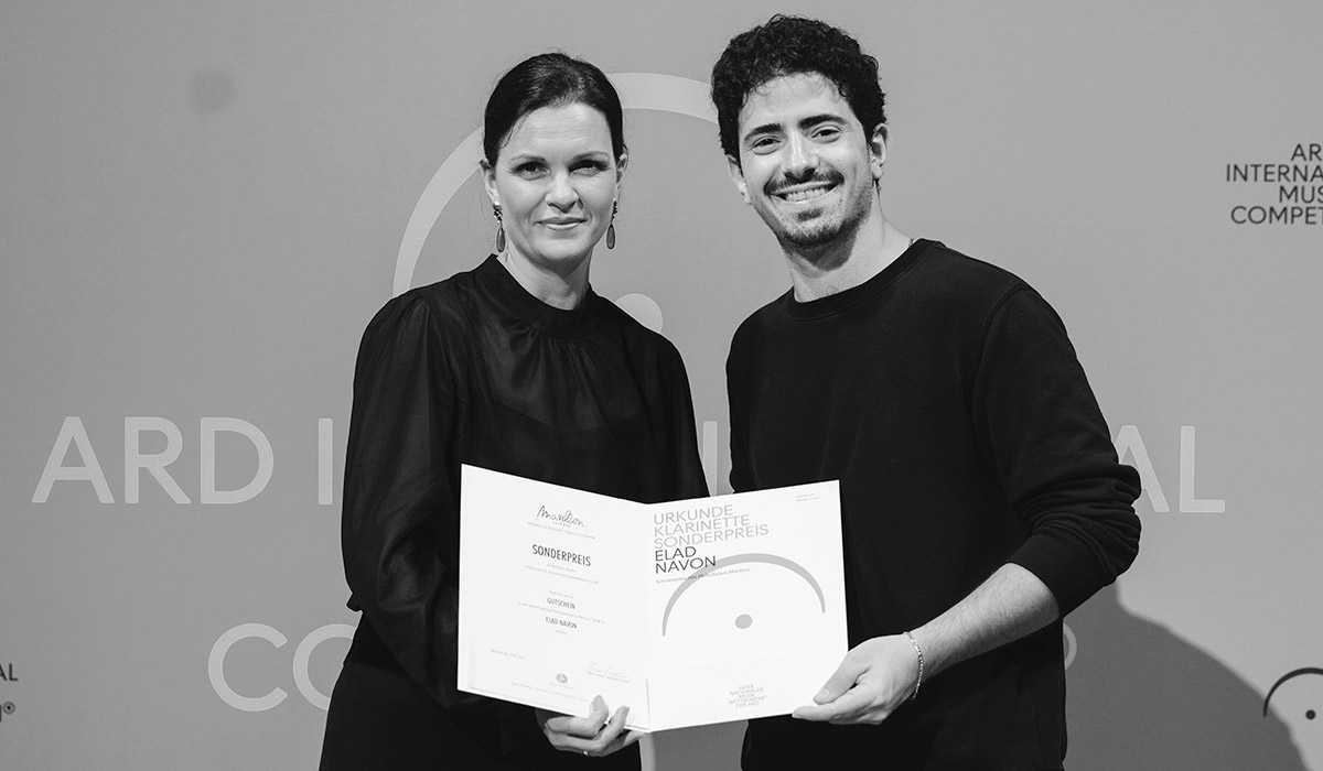 Preisträger Elad Navon des Marillon-Couture-Sonderpreises 2025 beim Internationalen Musikwettbewerb der ARD